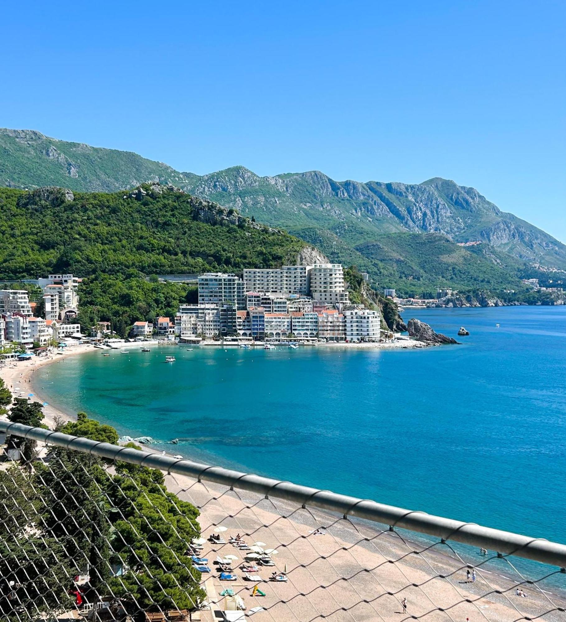 Hotel Ponta Plaza Conference & Spa Budva Luaran gambar